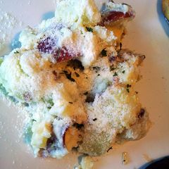 A picture of Savory Red Potatoes.