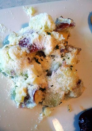 A picture of Savory Red Potatoes.