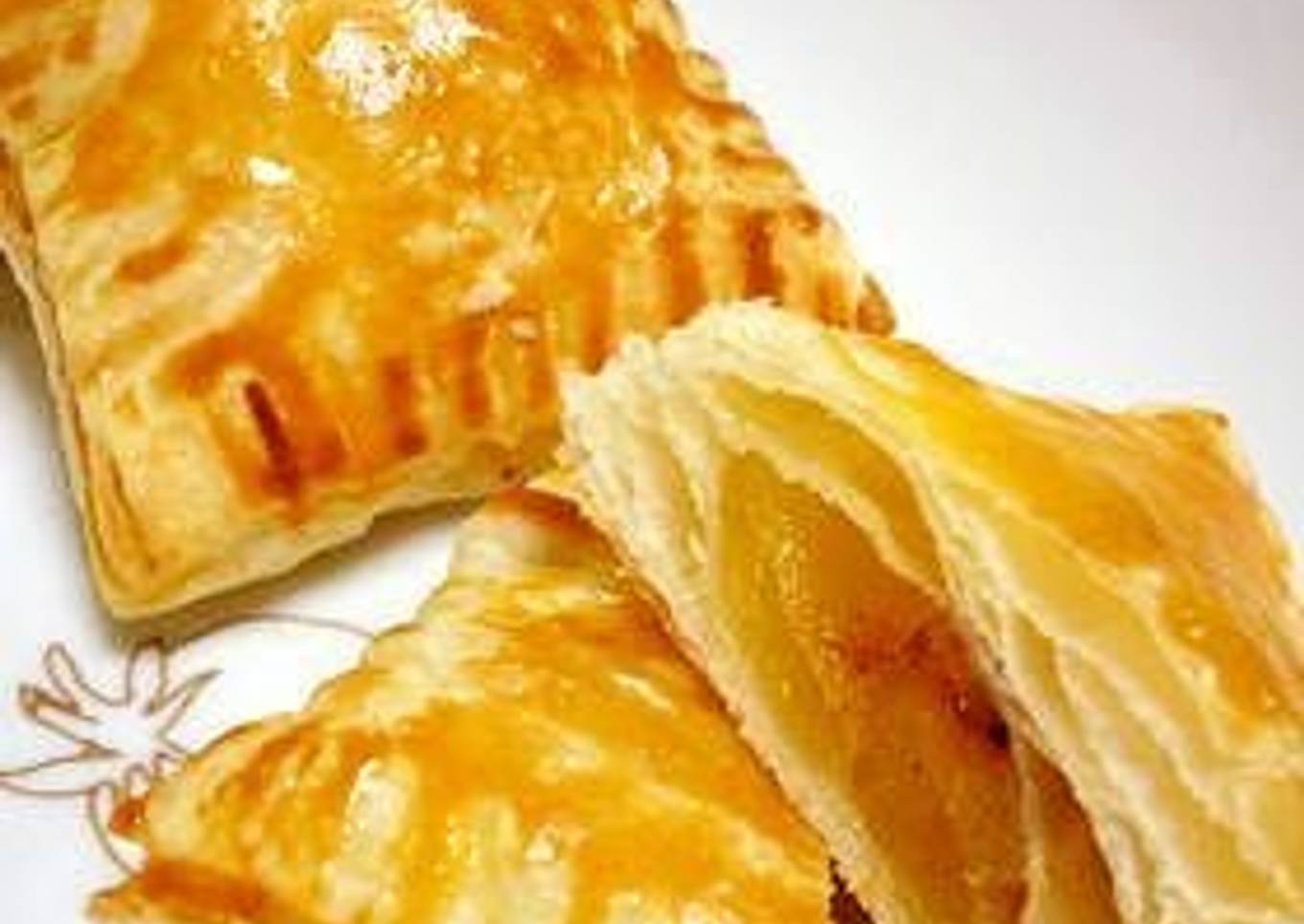 Apple Pie with Steamed Apples Made in a Silicone Steamer
