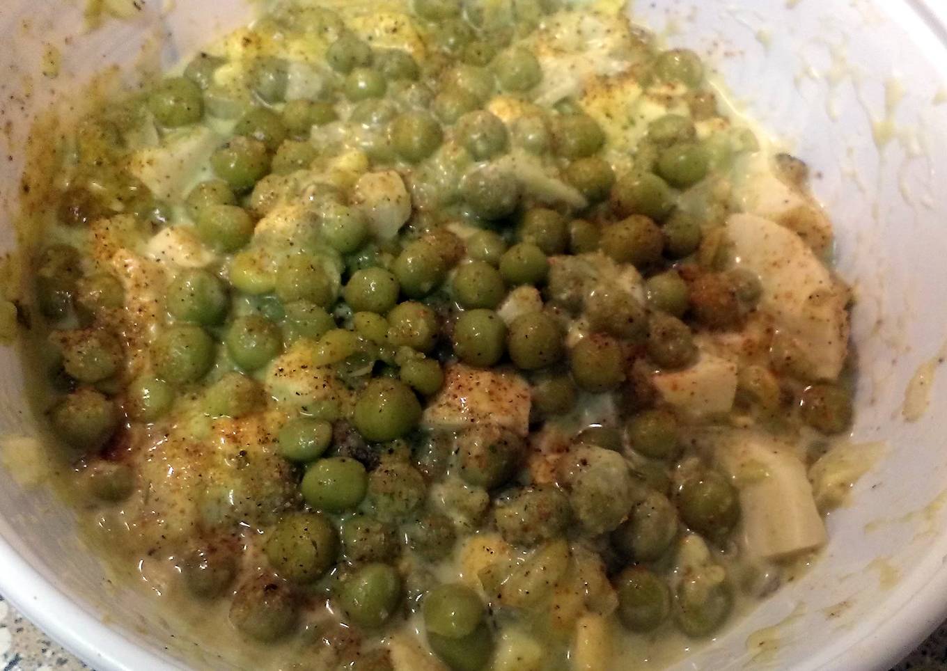 Mom's Sugar Pea Salad