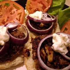 A picture of Garlic Lovers Burgers.