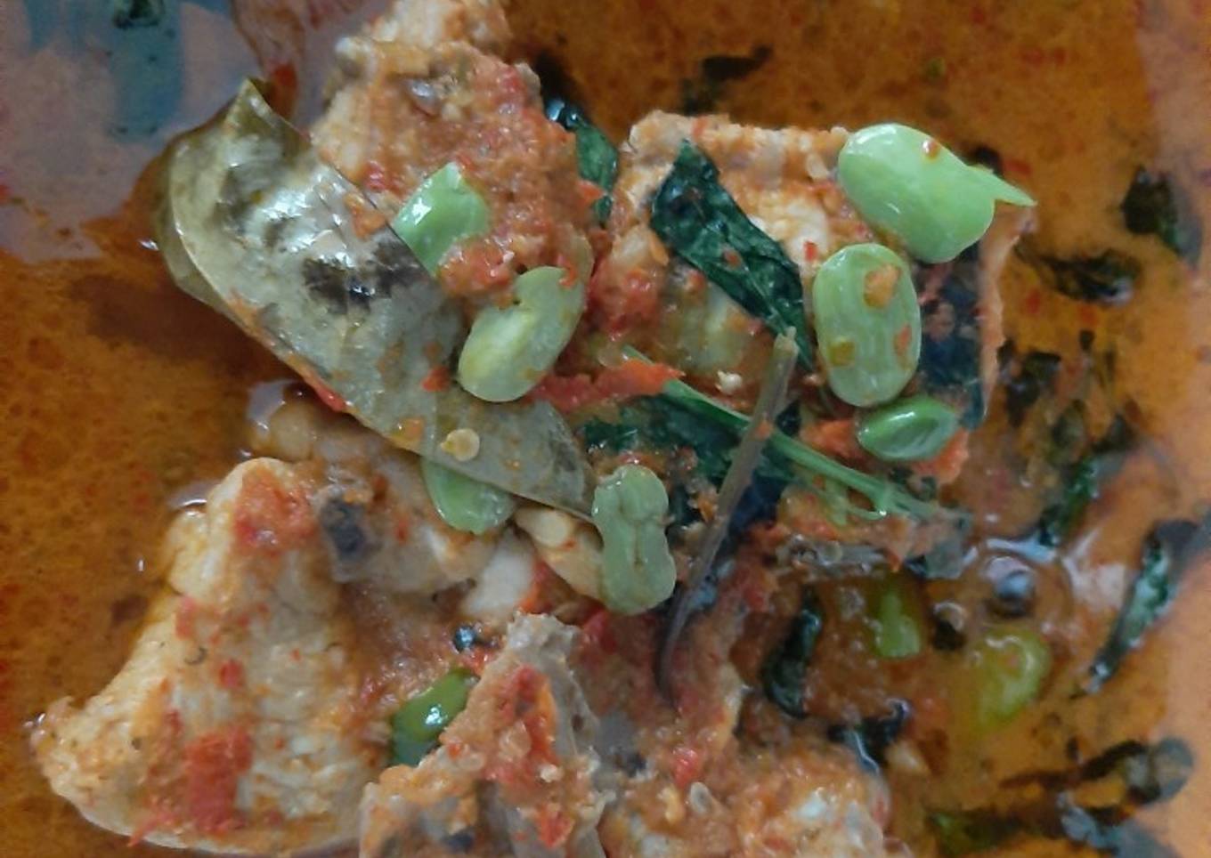 Ayam ricarica kemangi petai