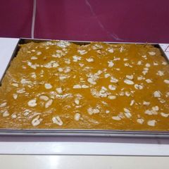 A picture of Mango Besan Burfi.