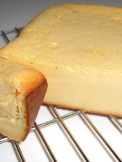 A picture of Made With Love in a Bread Machine! Rich Cheesecake.