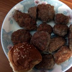 A picture of Kevin's Super Yummy Meatballs.