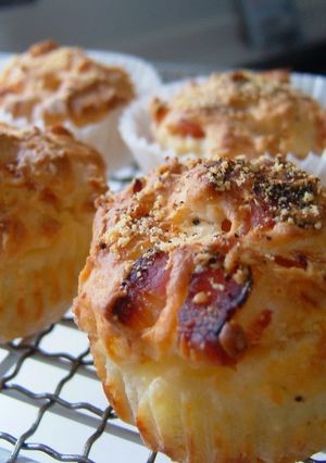 A picture of Bacon and Cheese Muffins.