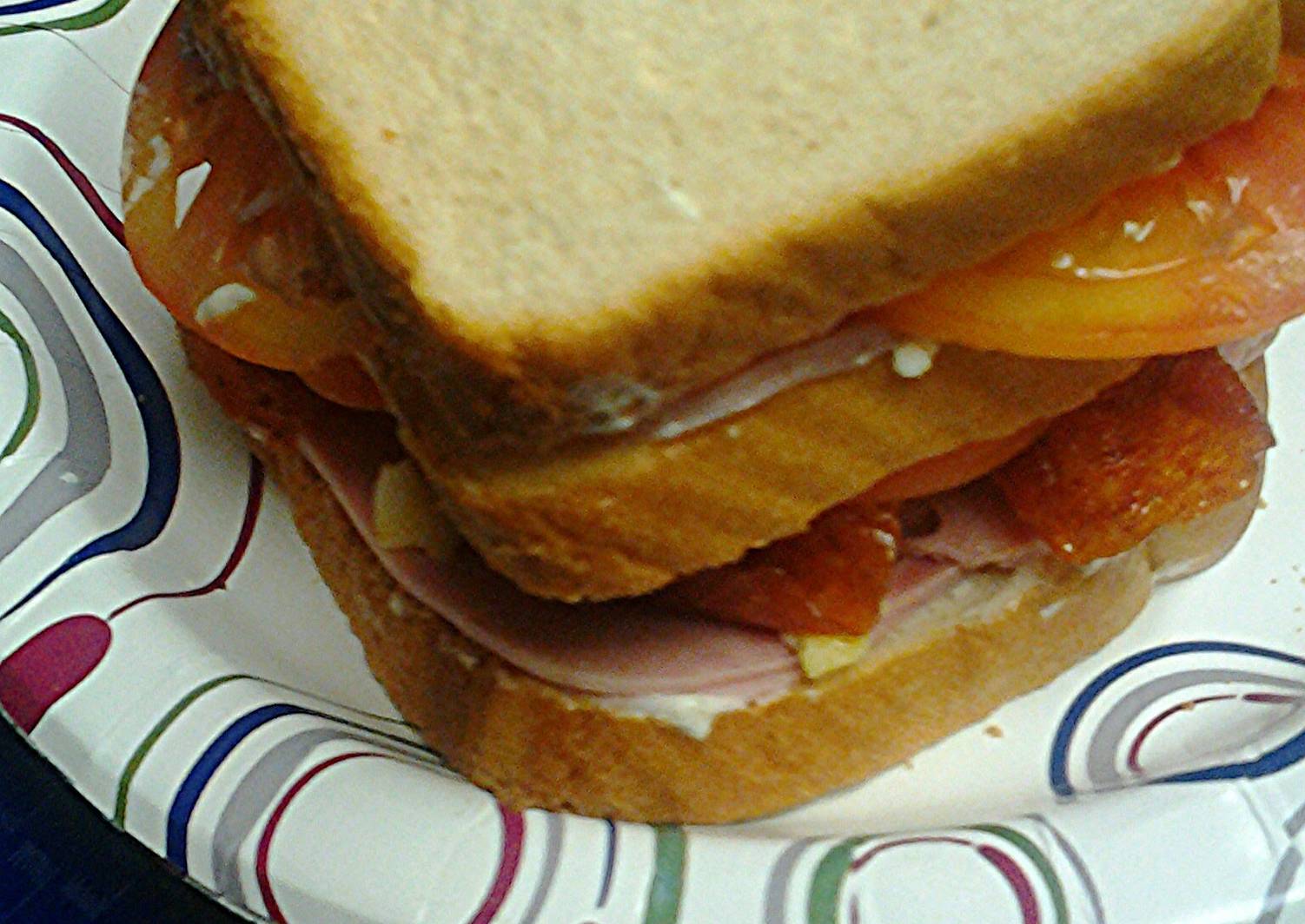 Pepperoni ham and egg sandwich Recipe by skunkmonkey101 Cookpad