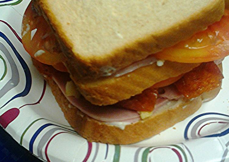 Pepperoni ham and egg sandwich