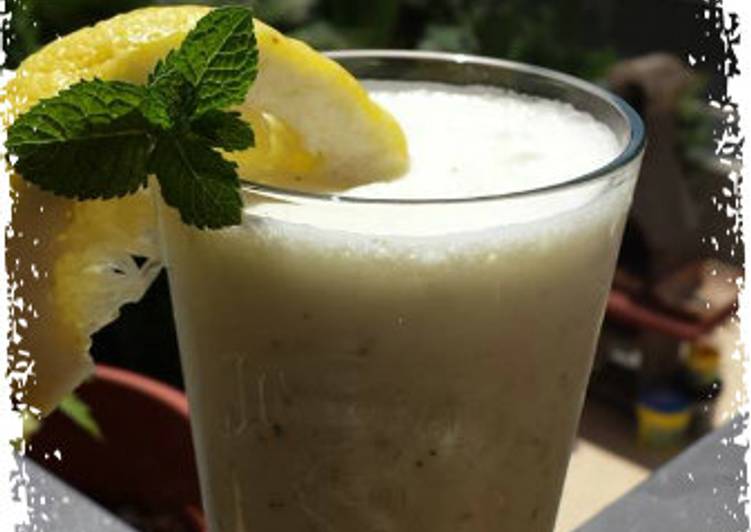 Easiest Way to Prepare Veloce Frullato di mela, limone e menta