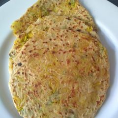 A picture of Vegetable rice paratha.