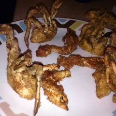 A picture of Old bay Fry Blue Crab.