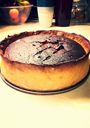 A picture of Tourteau fromagé (French cheesecake).