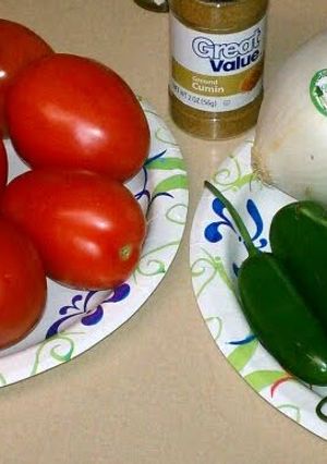 A picture of Larry's homemade salsa.