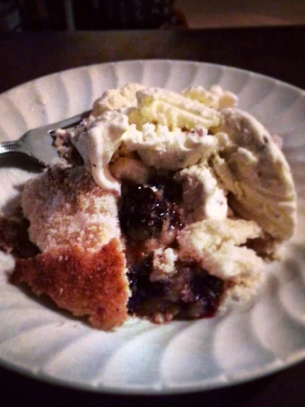 How To Make Blackcurrent and apple crumble which Delicious