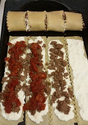 A picture of Lasagna Roll Up's.