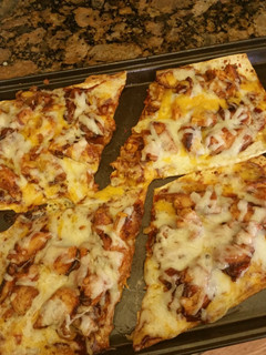 A picture of BBQ Chicken Flatbread.
