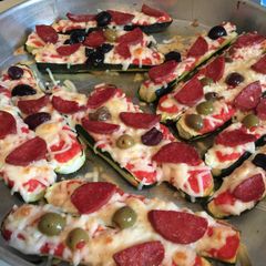 A picture of Zucchini Pizza.