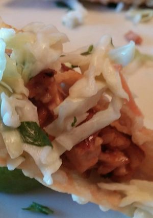 A picture of Applebees Copycat Wonton Taco Recipe.