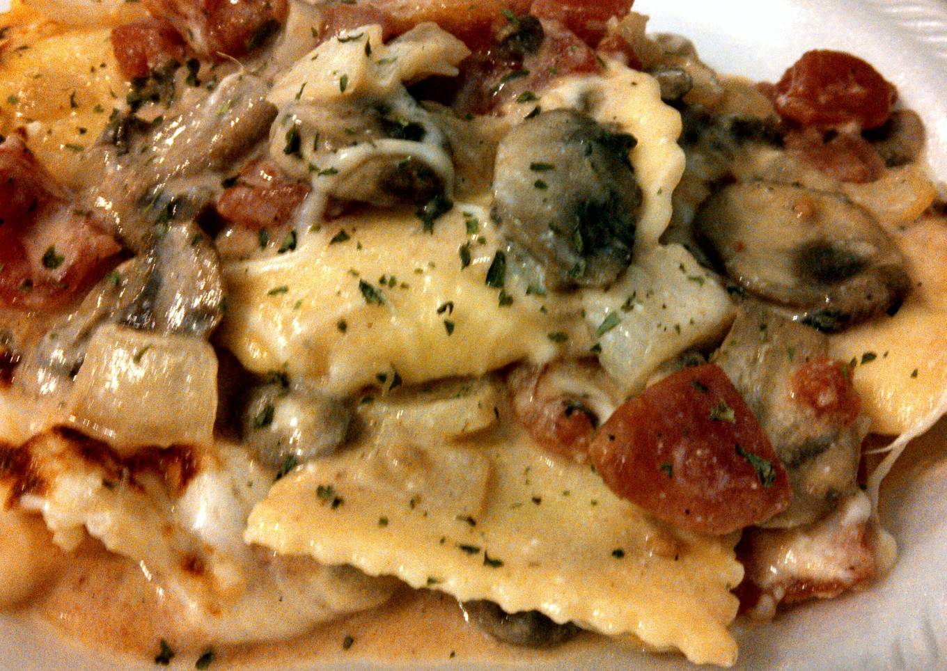 Cheese And Spinach Ravioli Deluxe!