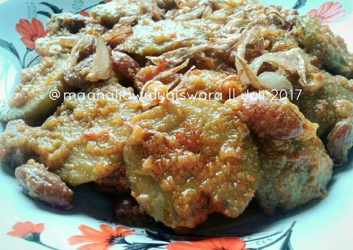 Rendang jengkol kacang merah