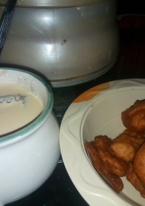 A picture of Bean cake(Akara) with pap.