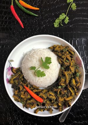 A picture of Uchche Bhaja (Bitter Gourd Fry).