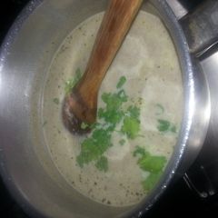 A picture of Mushroom Soup.