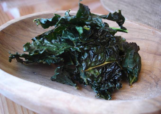 Baked Kale Chips