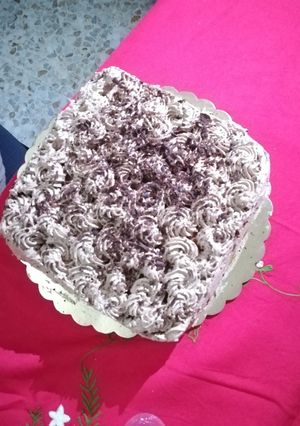 Foto di Torta alla crema pasticcera e mousse leggera al cioccolato