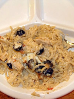 A picture of taisen's chicken spaghetti.