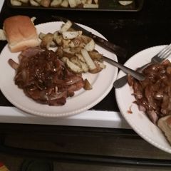 Onion and mushroom gravy A picture of Onion and mushroom gravy.