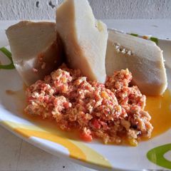 Tam And egg sauce 😋 A picture of Tam And egg sauce 😋.