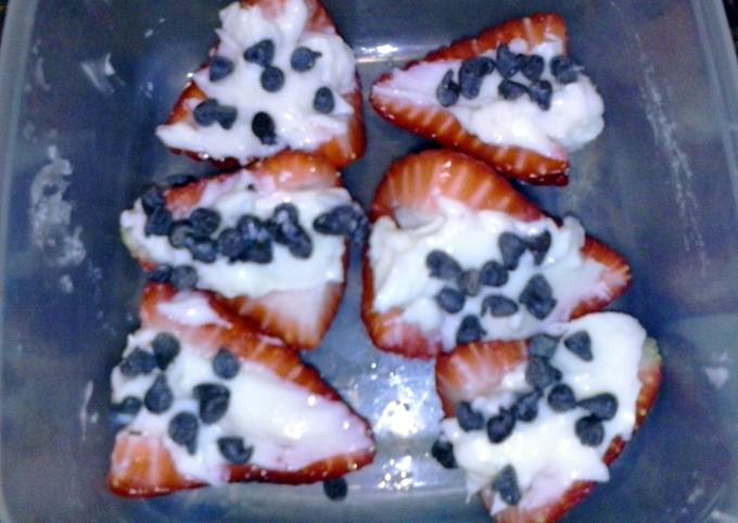 Cream Cheese Stuffed Strawberries