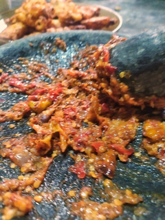 Foto resep Sambel terasi penyetan surabaya