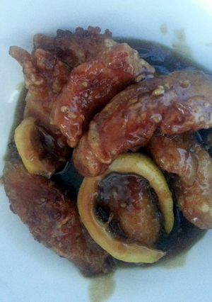 A picture of Honey Lemon Chicken.