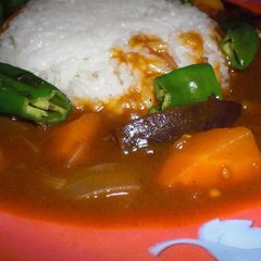 A picture of Super Tasty Summer Curry with Canned Tomatoes.