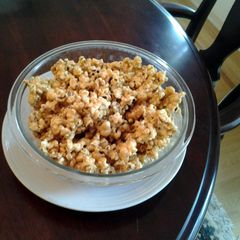 A picture of Crispy Toffee Caramel Popcorn.