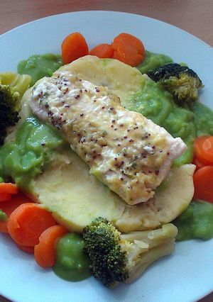 A picture of Vickys Poached Cod with Mustard Sauce, Gluten, Dairy, Egg & Soy-Free.
