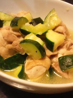 A picture of Courgette and Chicken with Salt Sauce.