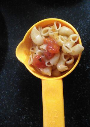 A picture of Fatafat tomato macaroni.
