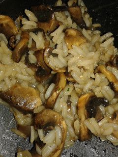 A picture of Mushroom risotto.