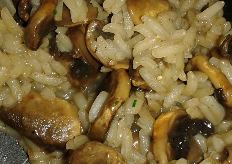 Simple Way to Prepare Any-night-of-the-week Mushroom risotto