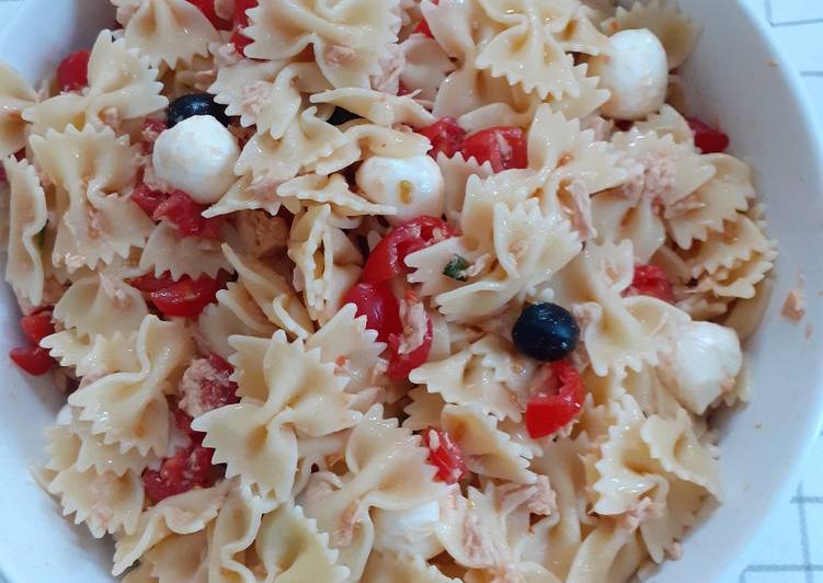 Pasta fredda semplice e buona..mmm! 😜😜