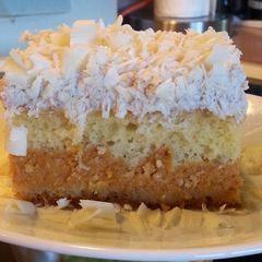 A picture of " MAGIC " Pumpkin Cake. .. ...