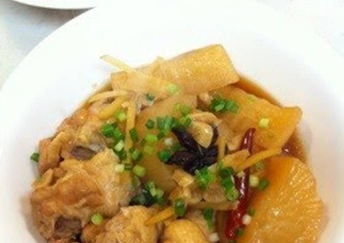 Chinese-style Braised Chicken Drumettes with Daikon Radish and Star Anise