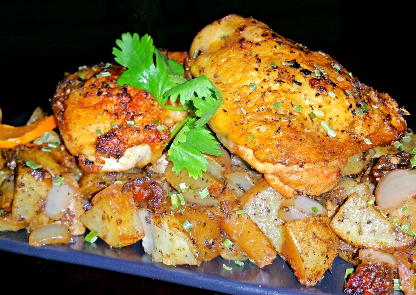 Mike's Garlic Chicken & Potatoes