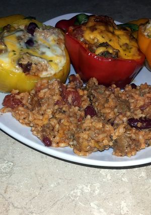 A picture of Stuffed Bell Peppers w/Cheese.