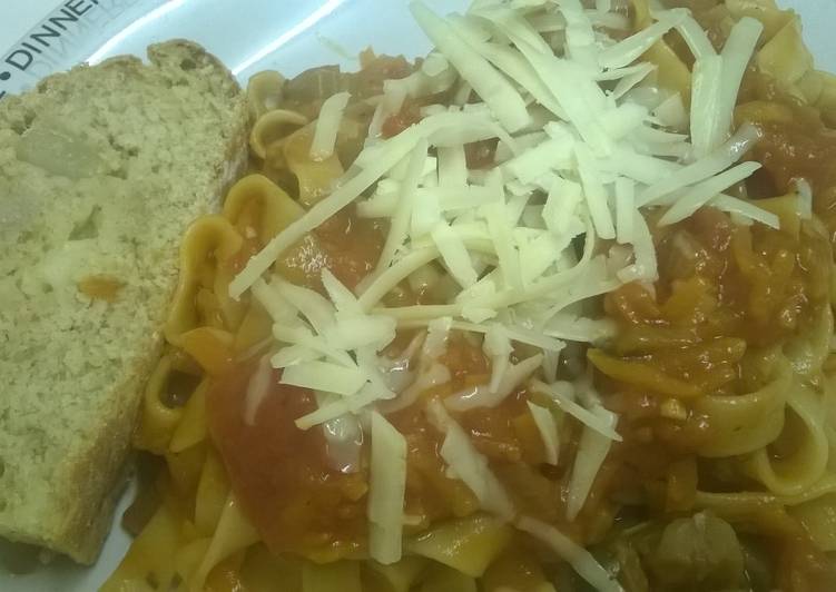 Vegetarian bolognese