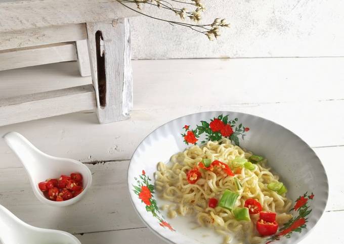 Cara Gampang Membuat Indomie kuah susu yang Menggugah Selera