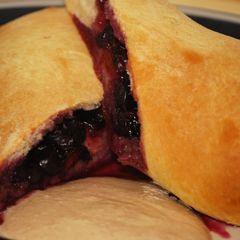 A picture of Blueberry Stromboli w/Cinnamon Balsamic Cream.